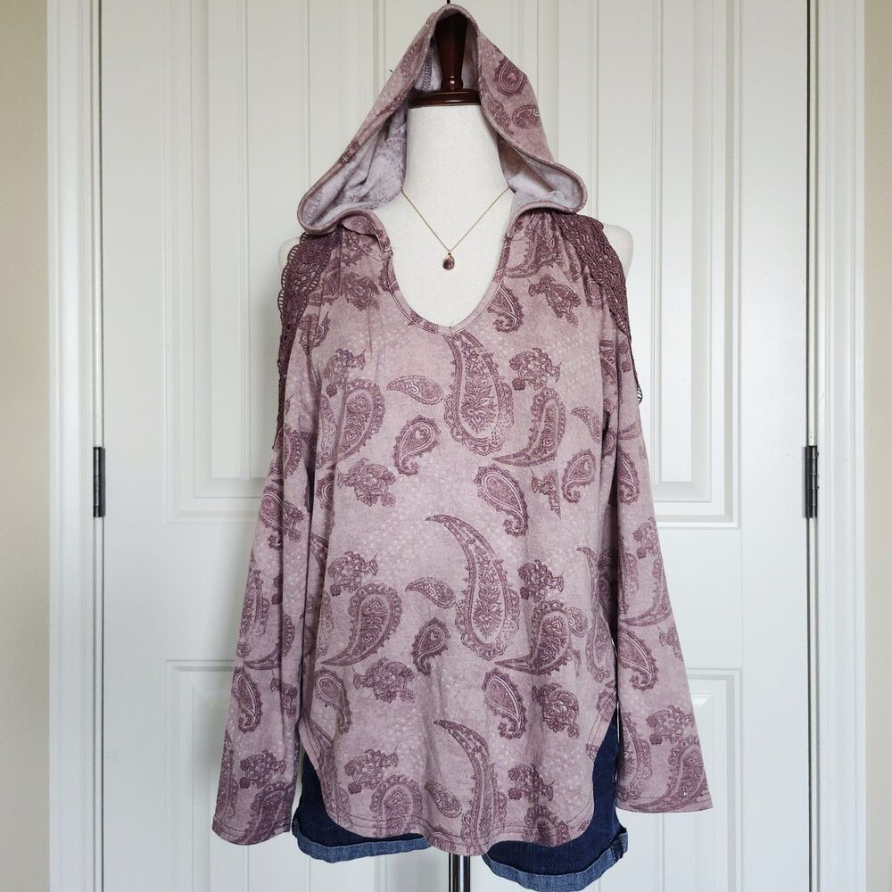 Cato Mauve Paisley Hooded V-Neck Cold Shoulder Top Size L